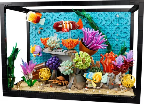 10366-1 Tropical Aquarium