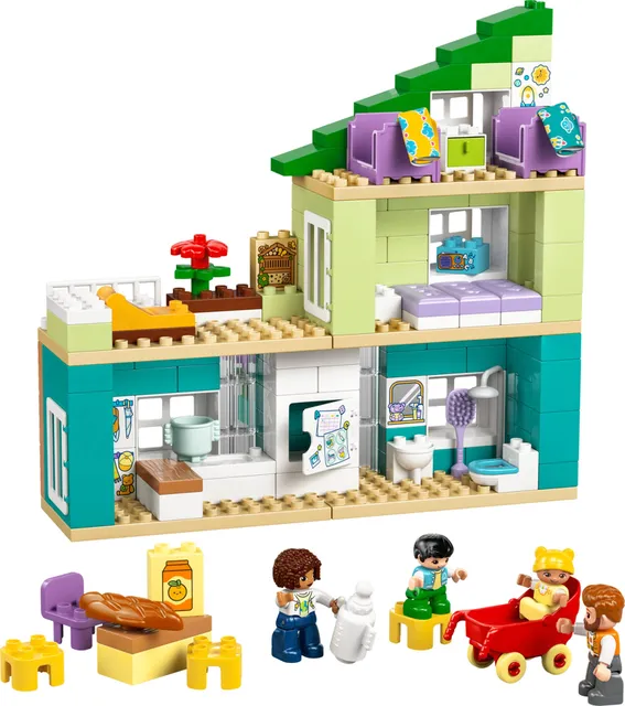 10470-1 3 in 1 Modern Family House with Figures