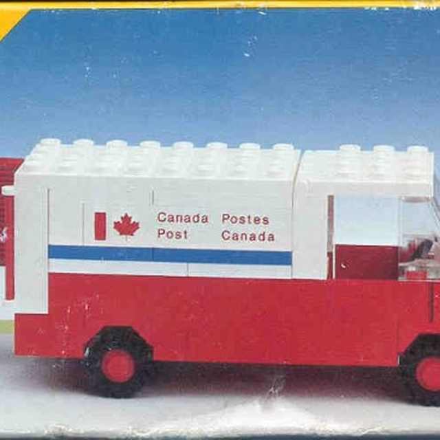 105-1 Canada Post Truck