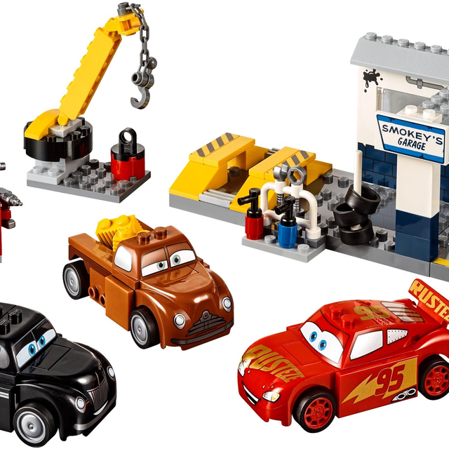 10743-1 Smokey's Garage