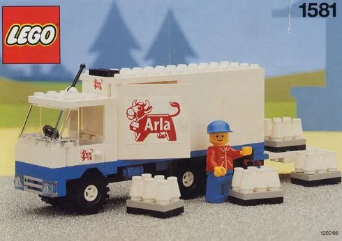 1581-2 Delivery Truck