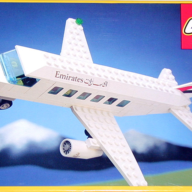 1973-1 Emirates Airliner