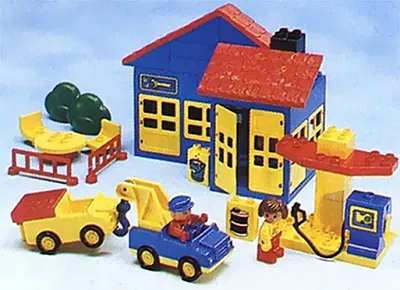 2657-1 Service Station