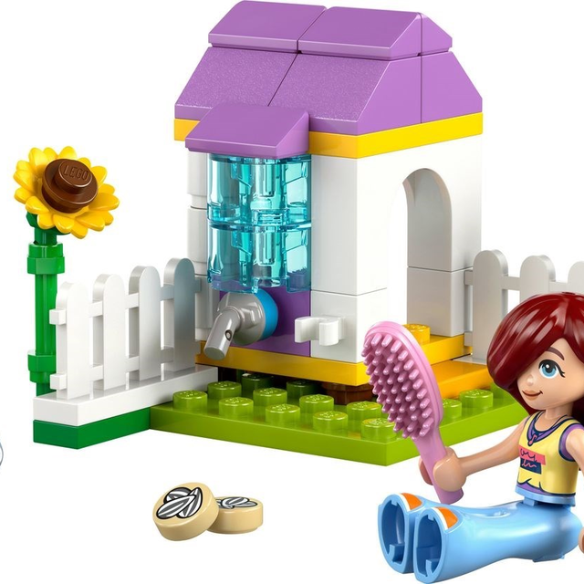 30722-1 Garden Bunny House