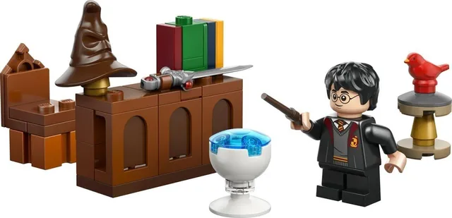 30724-1 Dumbledore's Office with Harry Potter