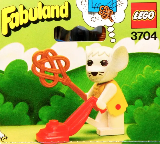 3704-1 Marjorie Mouse