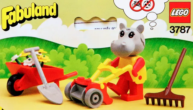 3787-1 Hannah Hippopotamus, Gardener