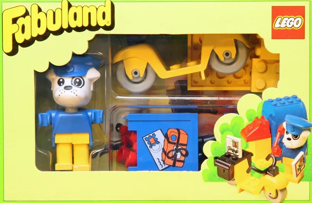 3793-1 Buzzy Bulldog's Mailbox