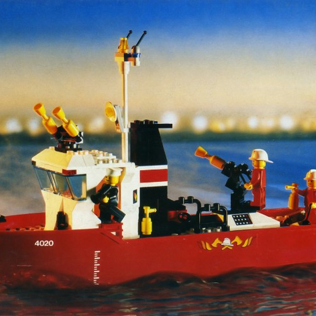 4020-1 Fire Fighting Boat