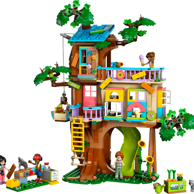 42652-1 Friendship Tree House Hangout