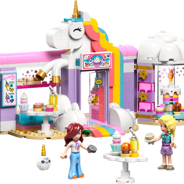 42684-1 Unicorn Dream Café