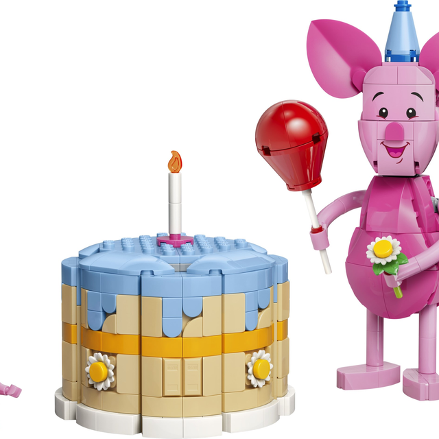 43305-1 Piglet's Birthday Fun