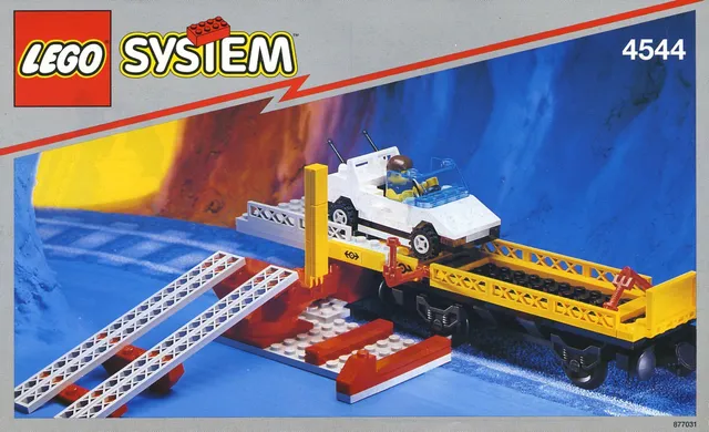 4544-1 Car Transport Wagon with Car
