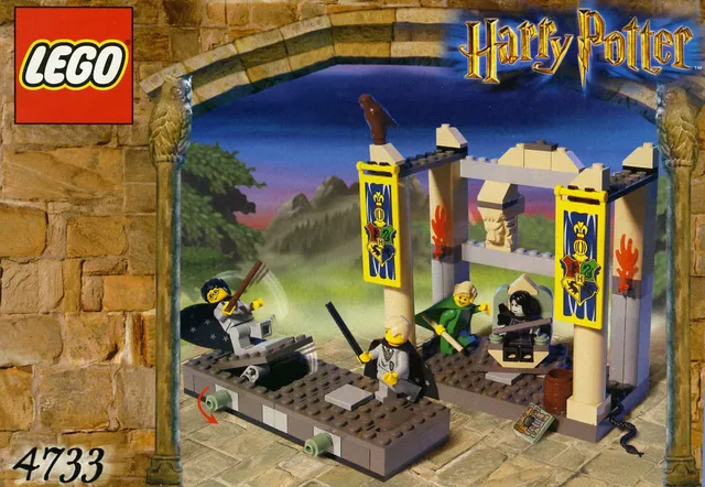 4733-1 The Dueling Club
