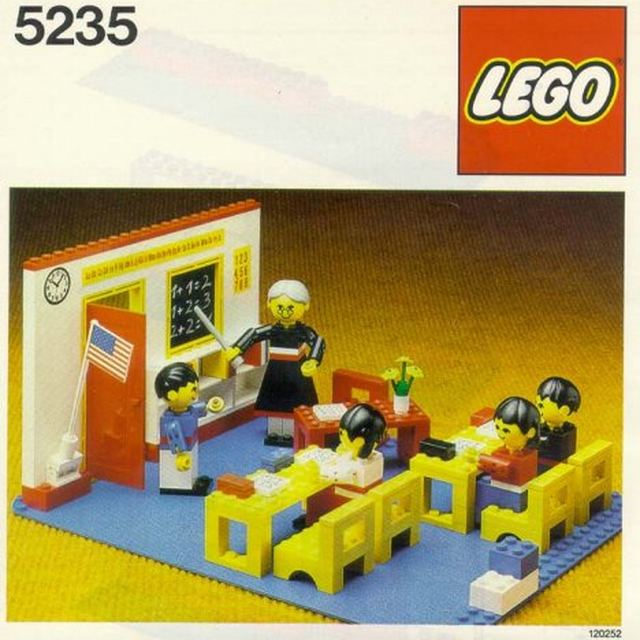 5235-2 Schoolroom