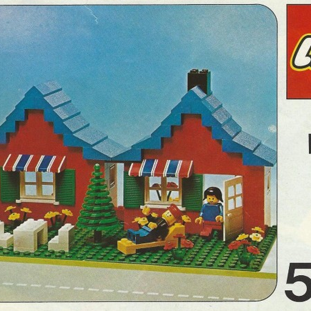 560-1 Town House with Garden