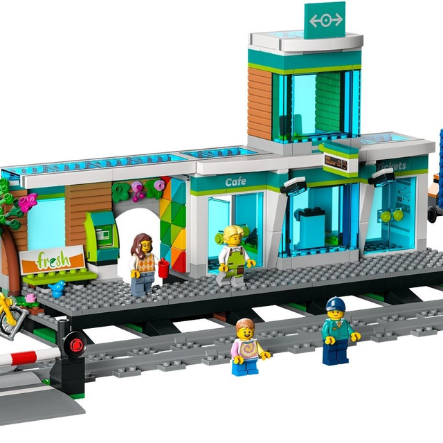 60335-1 Train Station