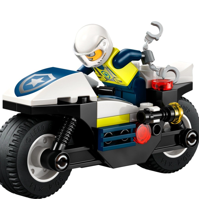 60455-1 Police Motorcycle chase