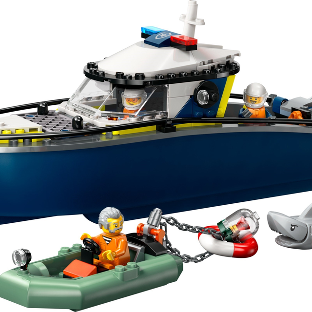 60456-1 Police Boat Chase