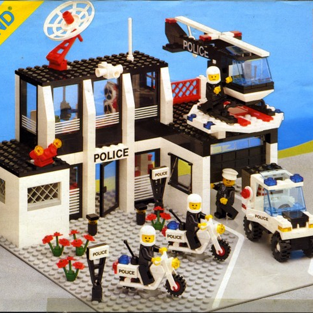 6386-1 Police Command Base