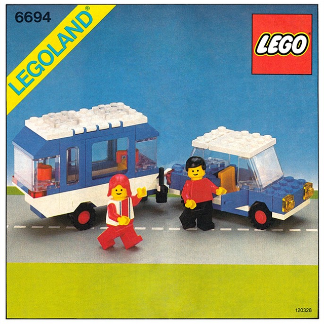 6694-1 Car with Camper