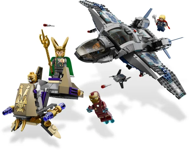 6869-1 Quinjet Aerial Battle