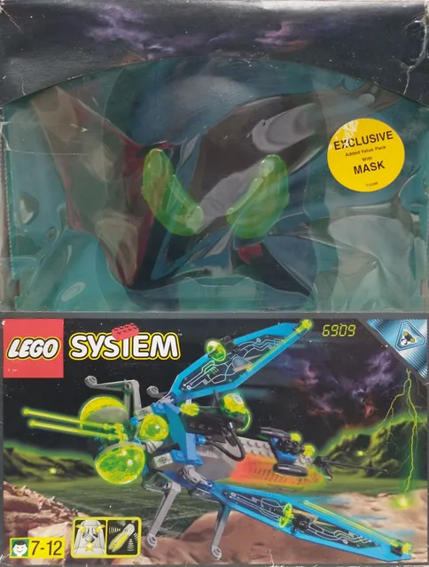 6909-1 Sonic Stinger with Promotional Mask