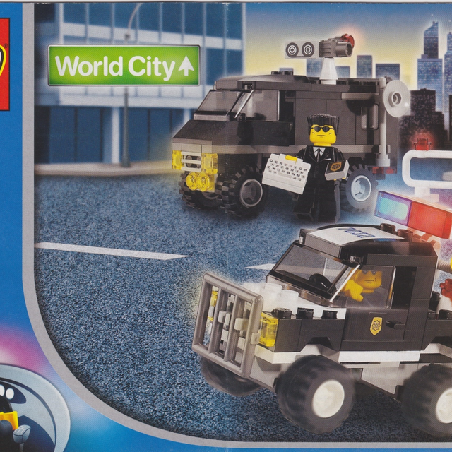 7032-1 Highway Patrol & Undercover Van