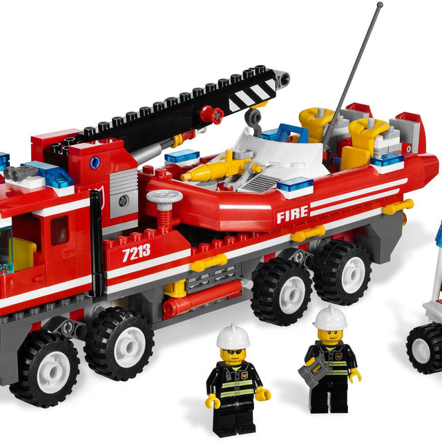 7213-1 Off-Road Fire Truck & Fireboat