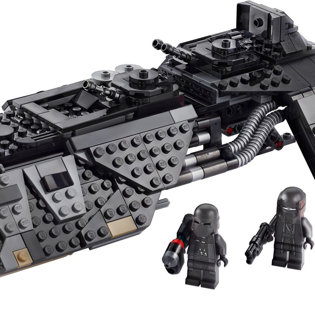 75284-1 Knights of Ren Transport Ship