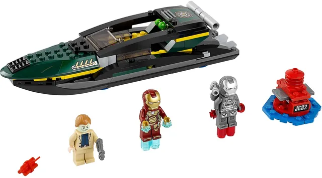 76006-1 Iron Man: Extremis Sea Port Battle
