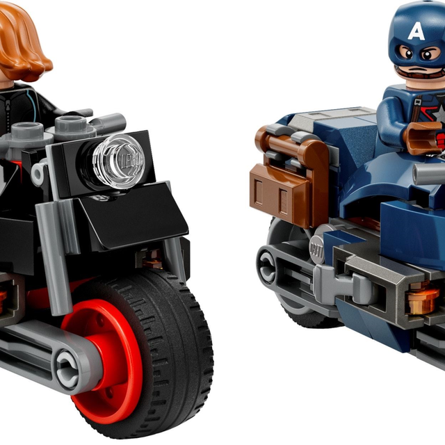 76260-1 Black Widow & Captain America Motorcycles
