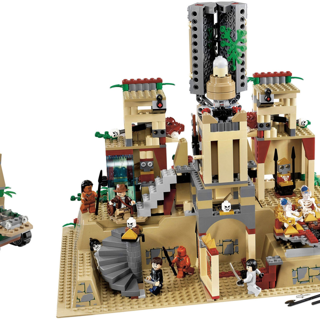 7627-1 Temple of the Crystal Skull