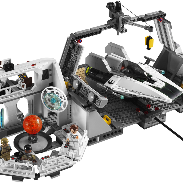 7754-1 Home One Mon Calamari Star Cruiser - Limited Edition