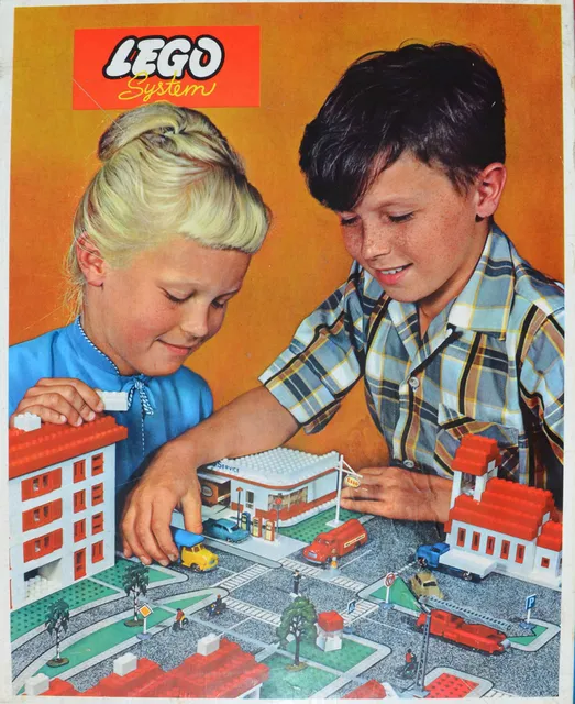 810-2 Town Plan - Continental European