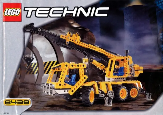 8438-1 Pneumatic Crane Truck