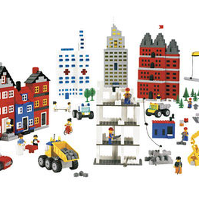 9322-1 Town Developers Set