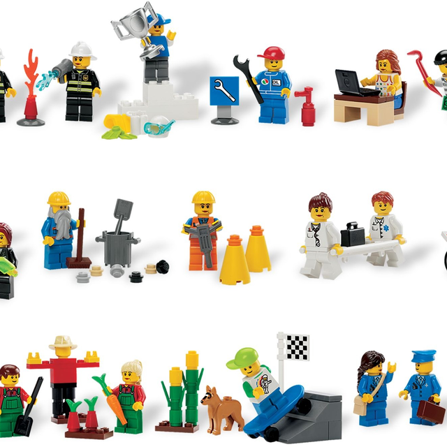 9348-1 Community Minifigures