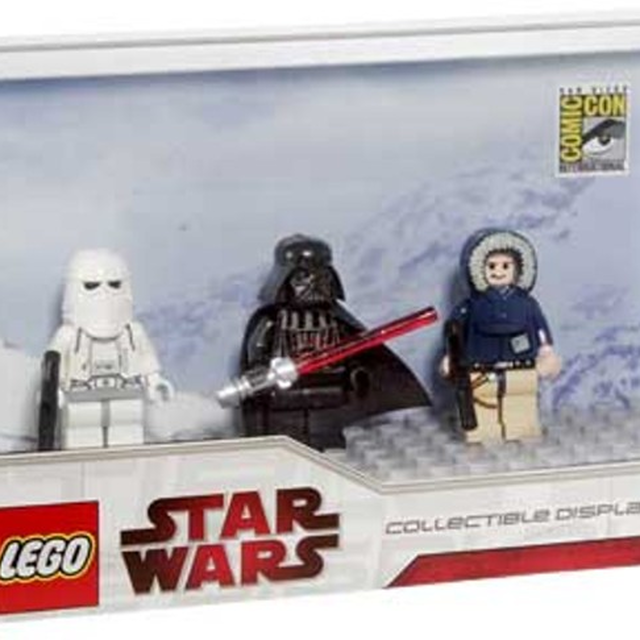 COMCON007-1 Collectible Display Set 5