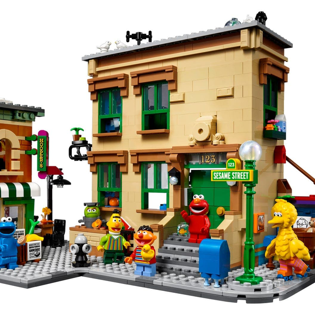 Step Up To The Brand-New LEGO® Ideas 123 Sesame Street