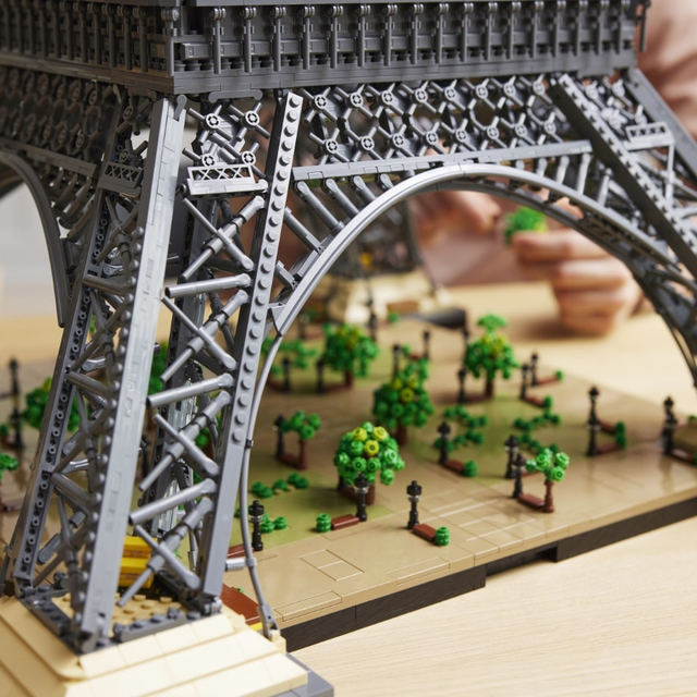 LEGO Icons Eiffel Tower Officially Revealed!